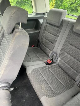 Volkswagen Touran 1.9 TDi , 7 miestny - 7