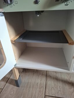Detská drevená kuchynka, nová v krabici - 7