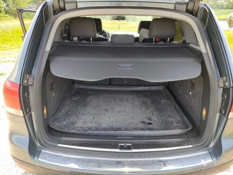 Volkswagen Touareg 3.0 tdi - 7