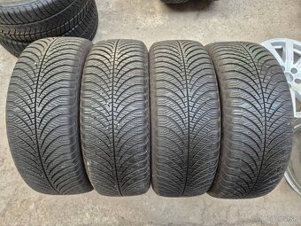 215/60 r17 celoročné 4 ks GOODYEAR dezén 6,8 - 6,5 mm - 7