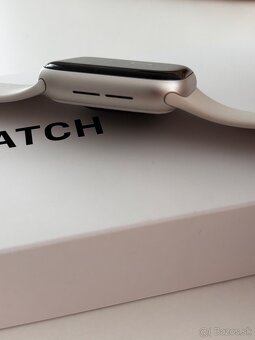 Apple Watch SE 2. Generácia 40mm Starlight - 7