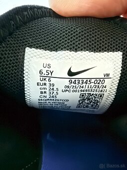 Tenisky Nike Air Max 270 - 7