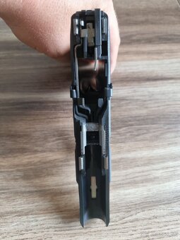 GLOCK 45 cal. 9x19 - 7