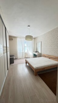 3- room apartment 120m2 in the centre - 7