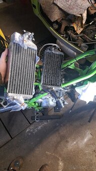 Kawasaki kx 80 - 7