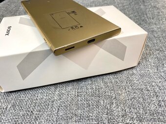 SON Xperia XA1 Ultra (plne funkčný) super stav - 7