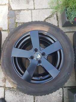 Renault Captur I. 16" Dezent čierne + Nokian zimné - 7