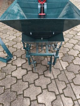 Sadzač zemiakov - 7