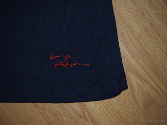 Tommy Hilfiger dámske tmavomodré/čierne polo šaty - 7