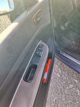 PEUGEOT 307 HDI - 7