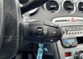 Peugeot 308 1.6HDi KOUPENO V ČR odp.DPH nafta manuál 68 kw - 7