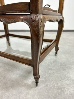 stolík na kolieskach v rokokovom štýl - 7