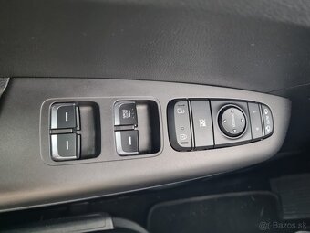 KIA SPORTAGE 1.6 GDI, r.v. 9/2020; 38 000 km - 7