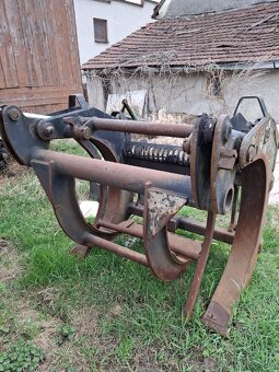 JCB 411 - 7