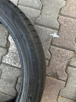 245/40 R21 - 7