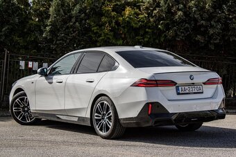 BMW Rad 5 520d mHEV xDrive A/T -aj na splátky- - 7
