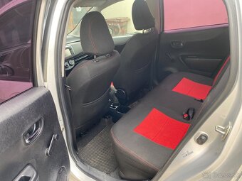 Predám Yaris rok 05/2012 - 7