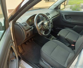 Škoda Fabia 2 Facelift Combi 1.6TDi 55Kw R.V.09/2012 M5 - 7
