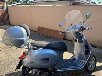 Vespa 300 - 7