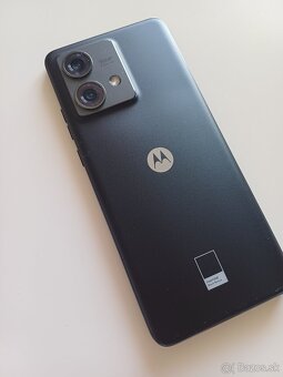 Motorola edge 40 neo 12/256 - 7