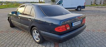 Mercedes-Benz W210 E230 - 7