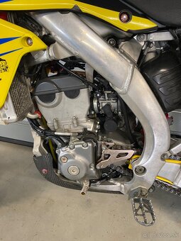 Suzuki rmz 250 - 7