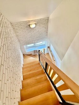 PREDAJ EXKLUZÍVNY VEĽKOMETRÁŽNY 4i MEZONETOVÝ BYT S BALKÓNOM - 7