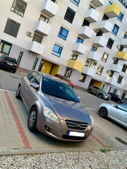 Predám KIA Ceed 1.4 Benzín 77kw - 7