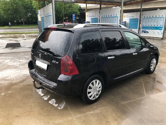Peugeot 307 SW 1.6 HDI 80 KW, PANORAMA, 7 miest - 7