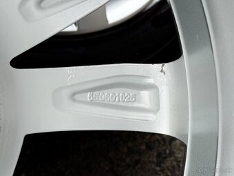 5x112 R17 original Skoda Octavia 3 CRYSTAL - 7