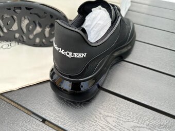 Alexander McQueen Black full balenie. - 7