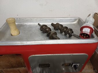 Mlyncek na mäso - 7