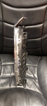 BMW 3 ladvinka mriežka chladič - 7