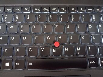 Lenovo Thinkpad T460,Intel core i5 ,16gb ram ,podsvietená kl - 7