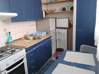 LATORICKÁ komplet zariadený 1-IZB byt pri NC TESCO HRON. - 7