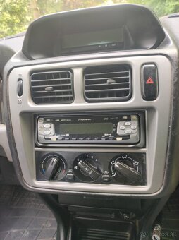 Mitsubishi Pajero Pinin 1,8 4x4 - 7