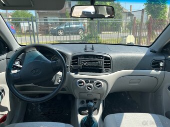 Hyundai accent 1,6 crdi - 7