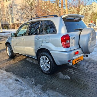 Toyota RAV4 1.8 VVTi 5D benzín - 7