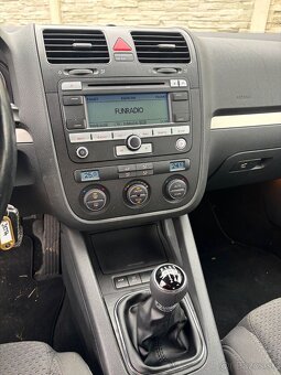 Volkswagen jetta 2,0 TDi - 7