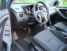 Predám Hyundai i30 2013 CRDi AUTOMAT + ťažné - AJ NA SPLÁTKY - 7