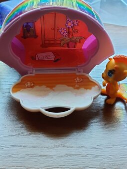 Kinder hracky. - 7
