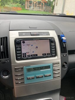 Corolla Verso 7 miest - 7