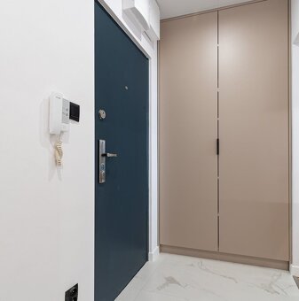 Na predaj 3-izbový byt po rekonštrukcii na ulici Výstavby, K - 7