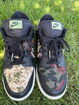 NIKE / OAKLEY / UNDER ARMOUR - 7