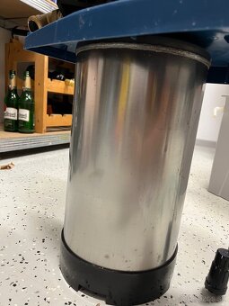 Zmakcovac vody GIX8 - 7