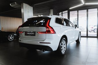 Volvo XC60 D4 Momentum AWD A/T - 7