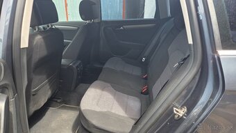 Volkswagen Passat B7 2.0 TDI 103kW 2011 - 7