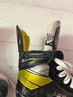BAUER SUPREME 3S VEĽKOSŤ 4,5 fit2 SIPER STAV - 7