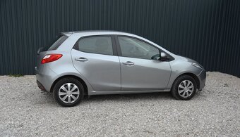 Mazda 2 1.40 Benzín - 7