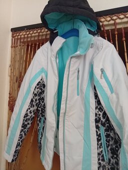 Krasna dámska zimná teplá Bunda - 7